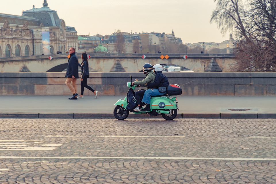 The Ultimate Foodie Guide to Paris: Must-Try Dishes and Restaurants